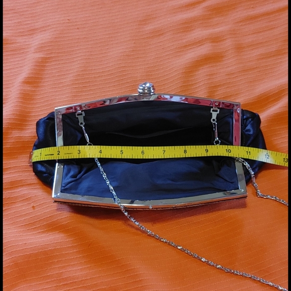 Vtg satin rhinestone clutch - Picture 5 of 6